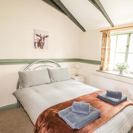 The Bull Pen Villa Eye  Екстериор снимка