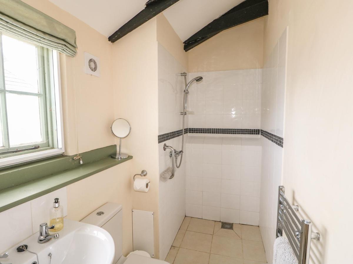 The Bull Pen Villa Eye  Екстериор снимка